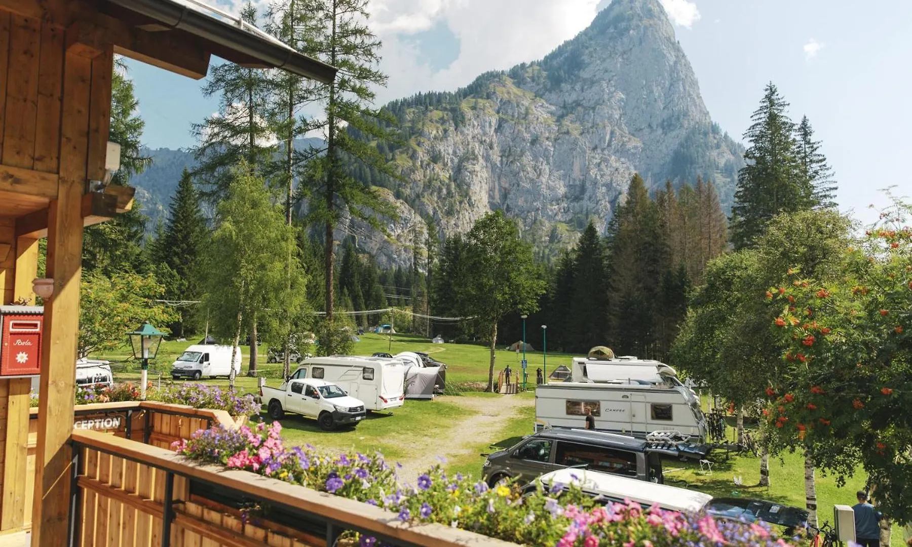 Luxury tent Camping Marmolada Malga Ciapela - Glamping Experience Italy